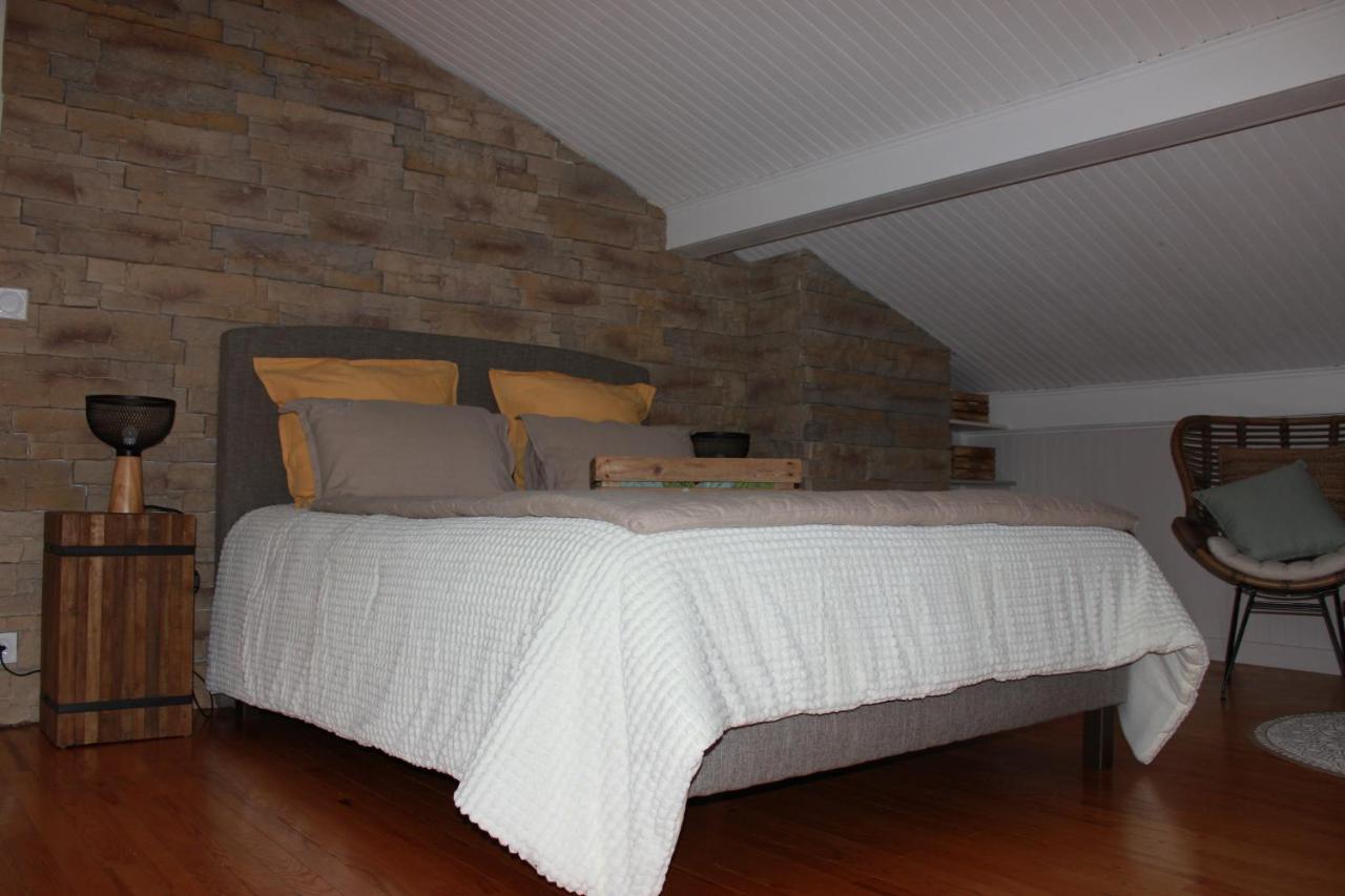 Le Chalet Des Pesettes Bed & Breakfast Thorens-Glieres Luaran gambar